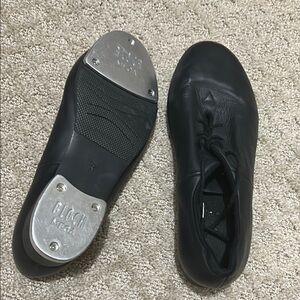 Bloch Mega’s Black Leather Tap Shoes
